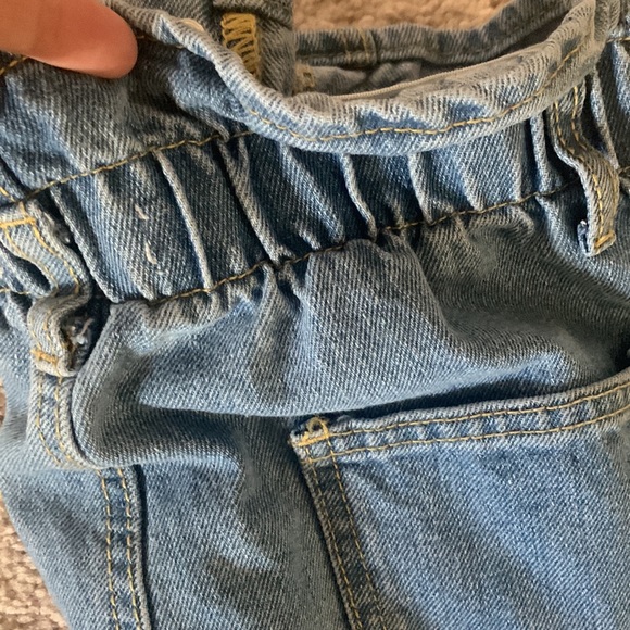 SOLD 🔴 - Picture 3 of 3